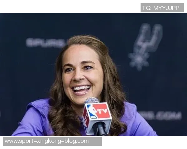 哈蒙执教王牌四年三夺总冠军成就WNBA传奇教练之路